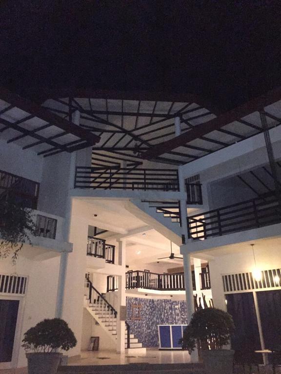 Villa Dewasiri Unawatuna Exterior photo